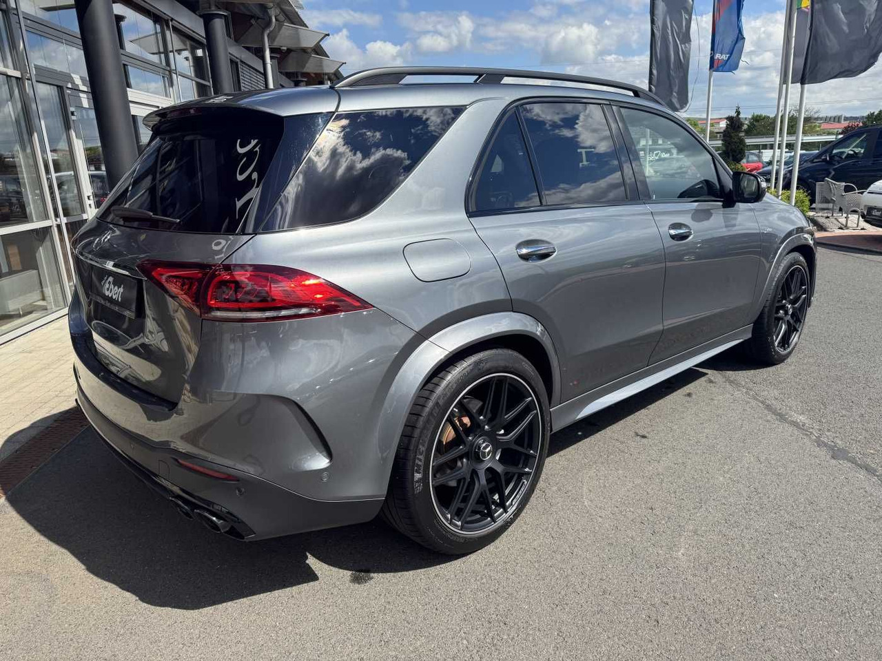 Mercedes-Benz GLE 53 AMG+Pano+Distr+ABC+Burm+StandH+HUD+ 360 - SUV: слика 4 Mercedes-Benz GLE 53 AMG+Pano+Distr+ABC+Burm+StandH+HUD+ 360 - SUV: слика 4
