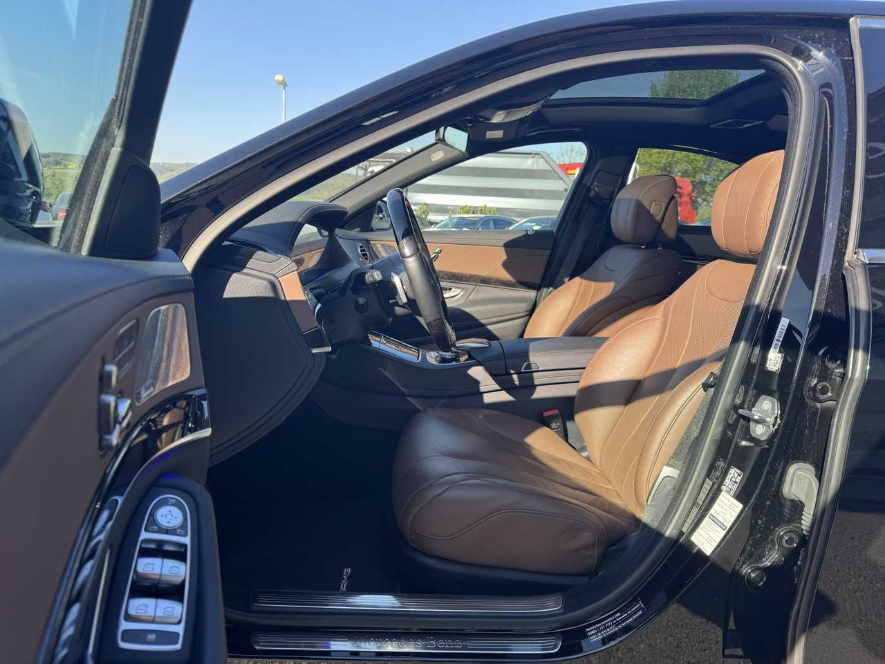 Mercedes-Benz S 400d 4M AMG+Pano+Burm+Distr+Massage+ HUD - Седан: слика 1 Mercedes-Benz S 400d 4M AMG+Pano+Burm+Distr+Massage+ HUD - Седан: слика 1