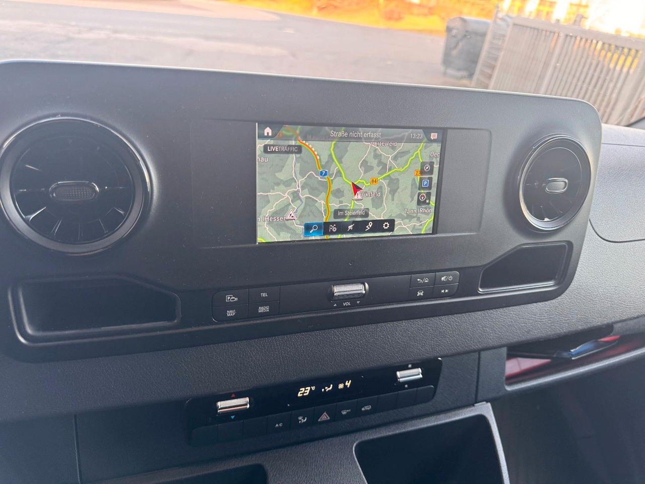 Товарно комбе Mercedes-Benz Sprinter 317 CDI 3665 9G Klima 360 SHZ MBUX: слика 10 Товарно комбе Mercedes-Benz Sprinter 317 CDI 3665 9G Klima 360 SHZ MBUX: слика 10