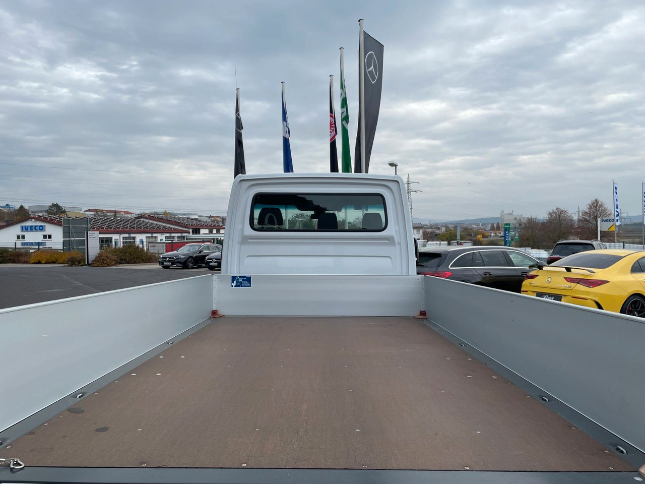 Лизинг на Mercedes-Benz Sprinter 317 CDI 9G 3665 Klima Mercedes-Benz Sprinter 317 CDI 9G 3665 Klima: слика 6 Лизинг на Mercedes-Benz Sprinter 317 CDI 9G 3665 Klima Mercedes-Benz Sprinter 317 CDI 9G 3665 Klima: слика 6