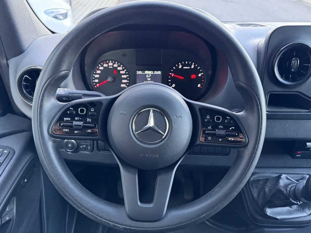 Лизинг на Mercedes-Benz Sprinter 317 CDI Rollstuhl-/Behinderten-Lift AMF  Mercedes-Benz Sprinter 317 CDI Rollstuhl-/Behinderten-Lift AMF: слика 15
