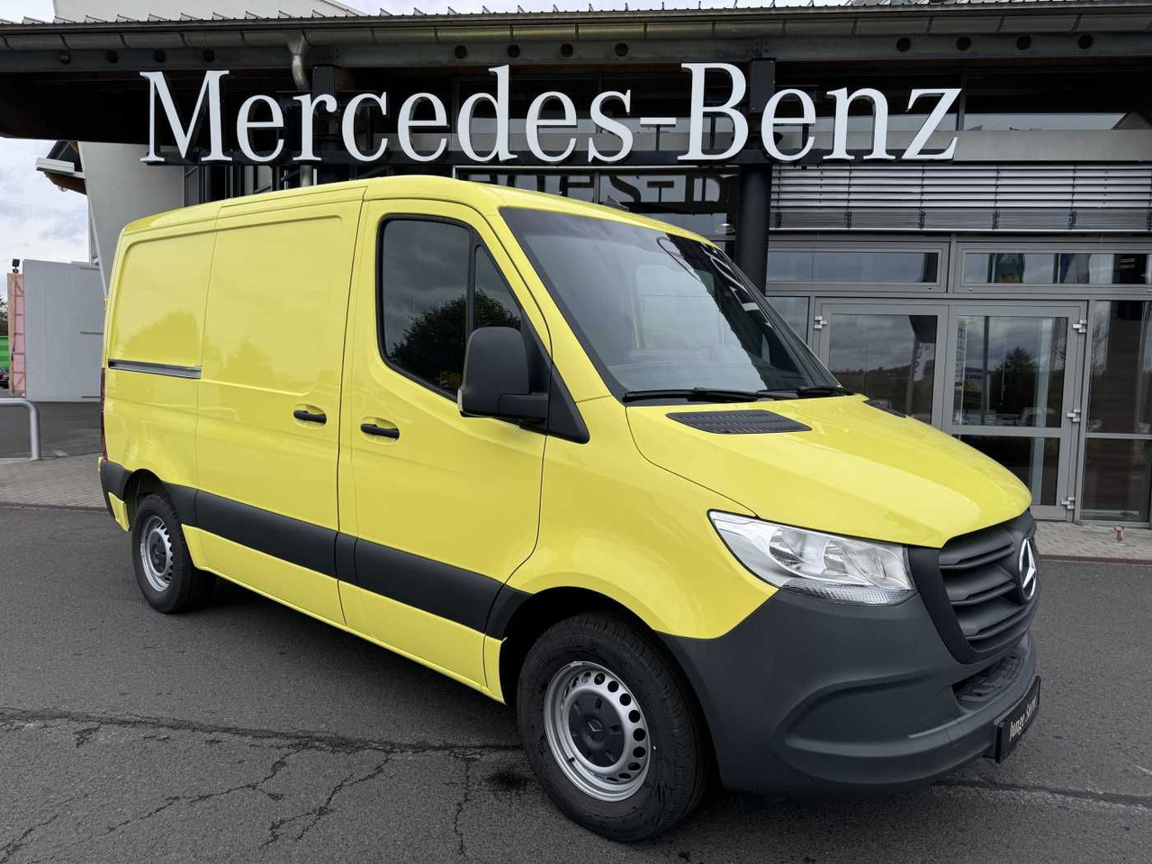 Mercedes-Benz Sprinter 317 CDI Streckenbegleitfahrzeug BF3/BF4 - Мало комбе: слика 1 Mercedes-Benz Sprinter 317 CDI Streckenbegleitfahrzeug BF3/BF4 - Мало комбе: слика 1