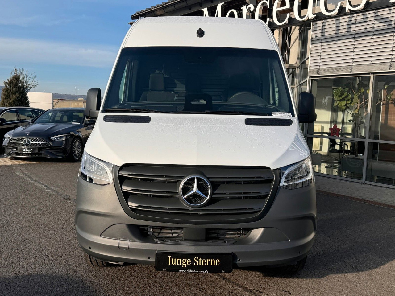 Mercedes-Benz Sprinter 319 CDI 4325 Klima Kamera AHK - Товарно комбе: слика 2 Mercedes-Benz Sprinter 319 CDI 4325 Klima Kamera AHK - Товарно комбе: слика 2