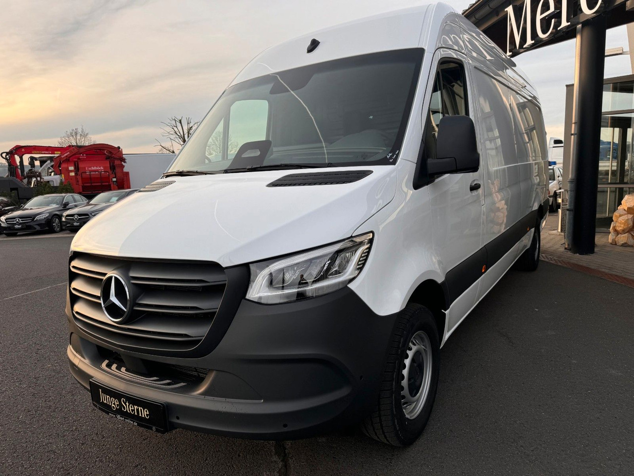 Mercedes-Benz Sprinter 319 CDI 4325 Klima Kamera AHK LED - Товарно комбе: слика 3 Mercedes-Benz Sprinter 319 CDI 4325 Klima Kamera AHK LED - Товарно комбе: слика 3