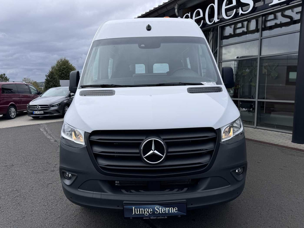 Mercedes-Benz Sprinter 515 CDI Klima Warmluft Kamera MBUX - Товарно комбе: слика 2 Mercedes-Benz Sprinter 515 CDI Klima Warmluft Kamera MBUX - Товарно комбе: слика 2