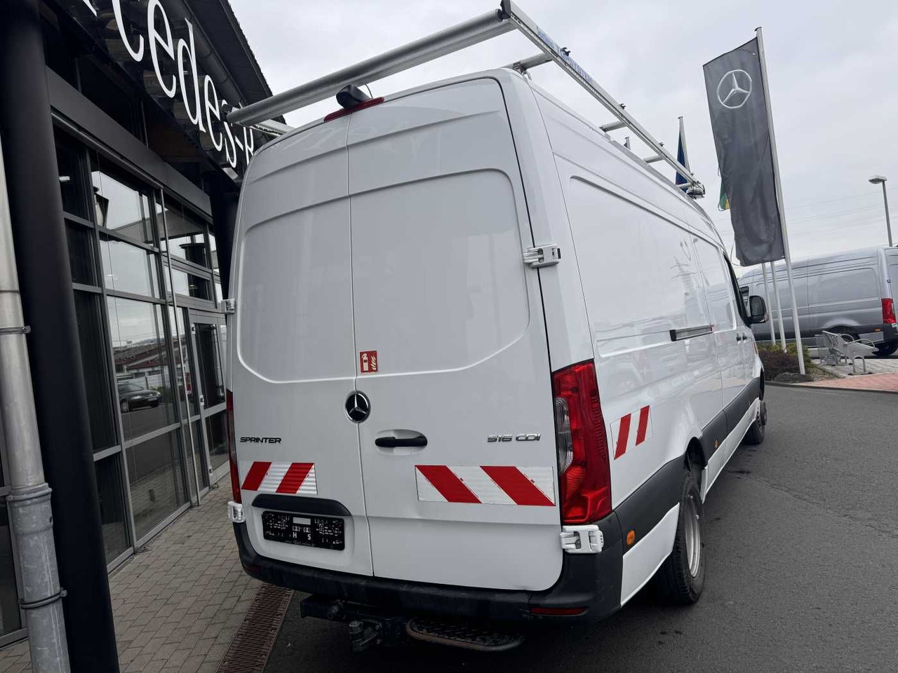Mercedes-Benz Sprinter 516 CDI Werkstatt/Regal AHK3,5to Klima - Товарно комбе: слика 4 Mercedes-Benz Sprinter 516 CDI Werkstatt/Regal AHK3,5to Klima - Товарно комбе: слика 4