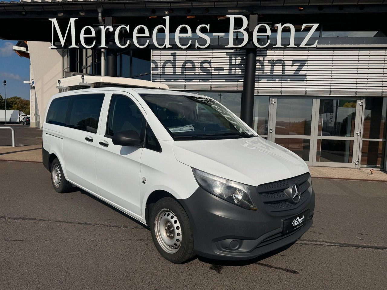 Mercedes-Benz Vito 111 CDI Tourer Begleitfahrzeug BF3+ / WVZ - Мало комбе: слика 1 Mercedes-Benz Vito 111 CDI Tourer Begleitfahrzeug BF3+ / WVZ - Мало комбе: слика 1