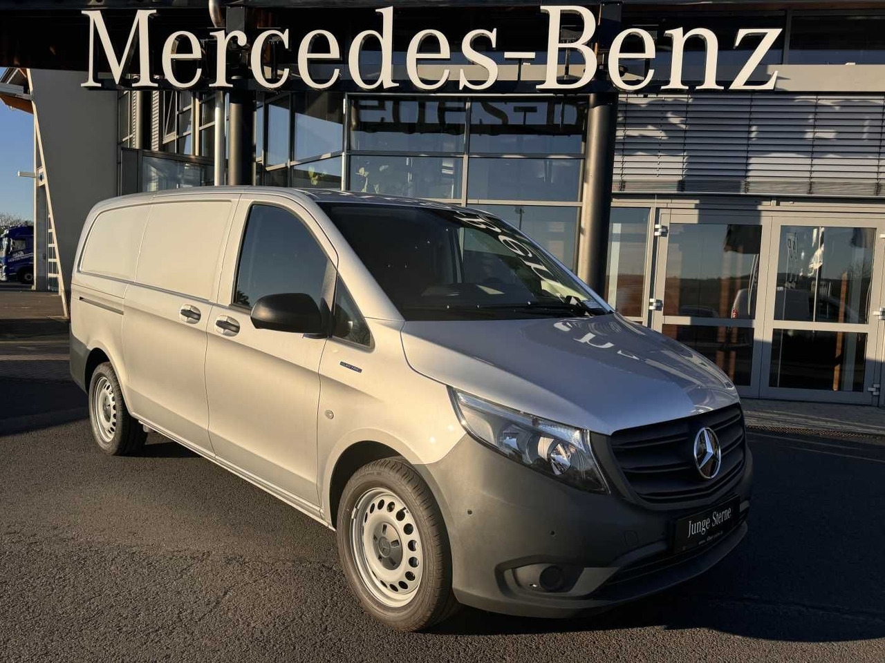 Mercedes-Benz eVito 112 Audio 30 Sitzheizung Kamera Tempomat - Мало комбе, Електрично комбе: слика 1 Mercedes-Benz eVito 112 Audio 30 Sitzheizung Kamera Tempomat - Мало комбе, Електрично комбе: слика 1