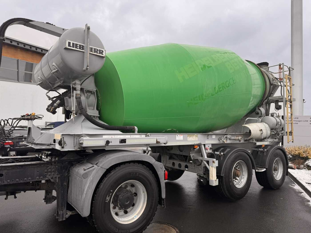 Müller-Mitteltal SF32BM/BT Liebherr HTM1004 10m³ BPW Liftachse - Полуприколка миксер за бетон: слика 4 Müller-Mitteltal SF32BM/BT Liebherr HTM1004 10m³ BPW Liftachse - Полуприколка миксер за бетон: слика 4