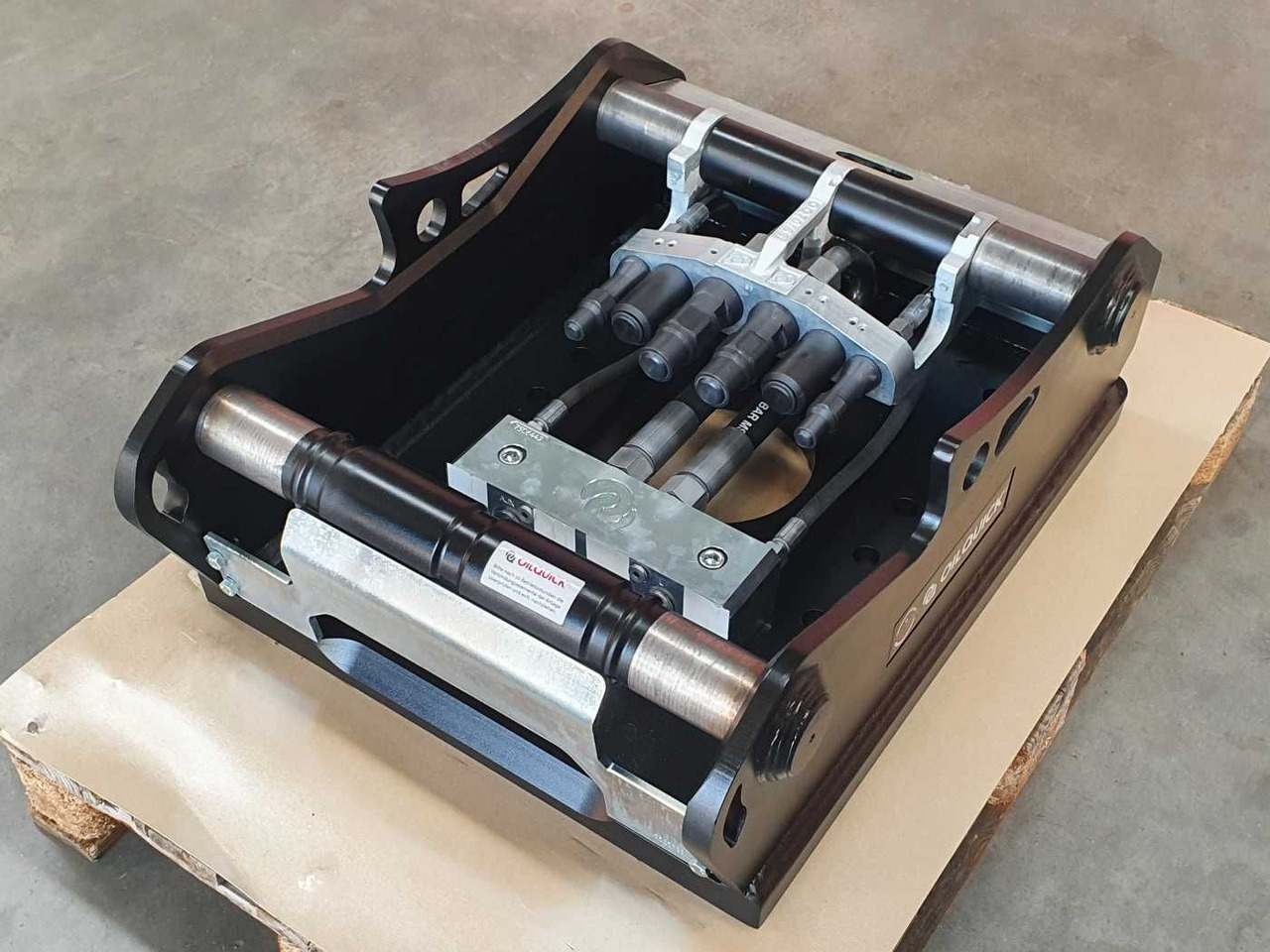 Брза спојка OilQuick OQ70/55 Adapterplatte für Westtech NEU: слика 8 Брза спојка OilQuick OQ70/55 Adapterplatte für Westtech NEU: слика 8