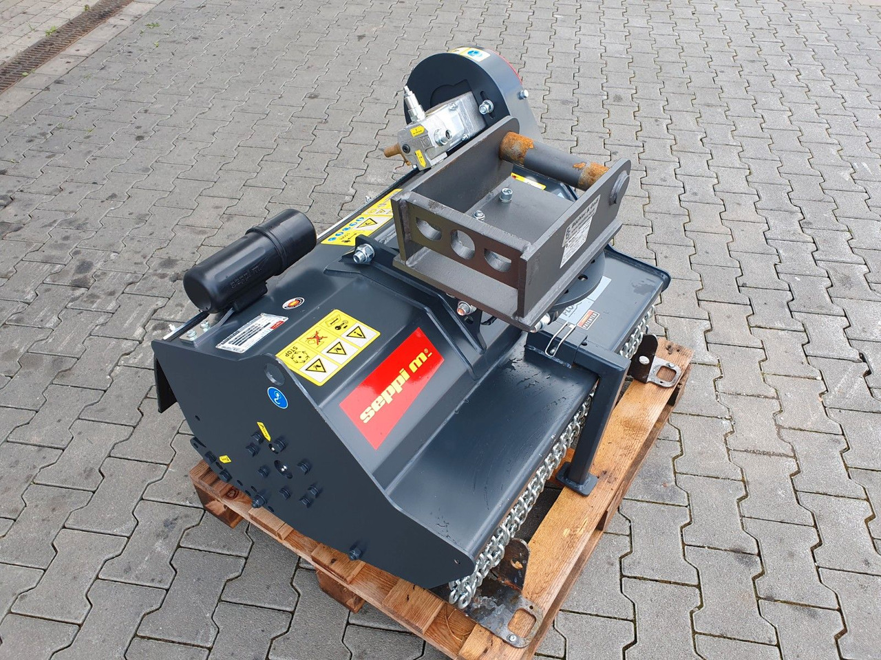 Seppi M. H3 085 / Schlegel / Mulcher / MS03 DEMO - Мулчер/ Косилка за жива ограда: слика 5 Seppi M. H3 085 / Schlegel / Mulcher / MS03 DEMO - Мулчер/ Косилка за жива ограда: слика 5