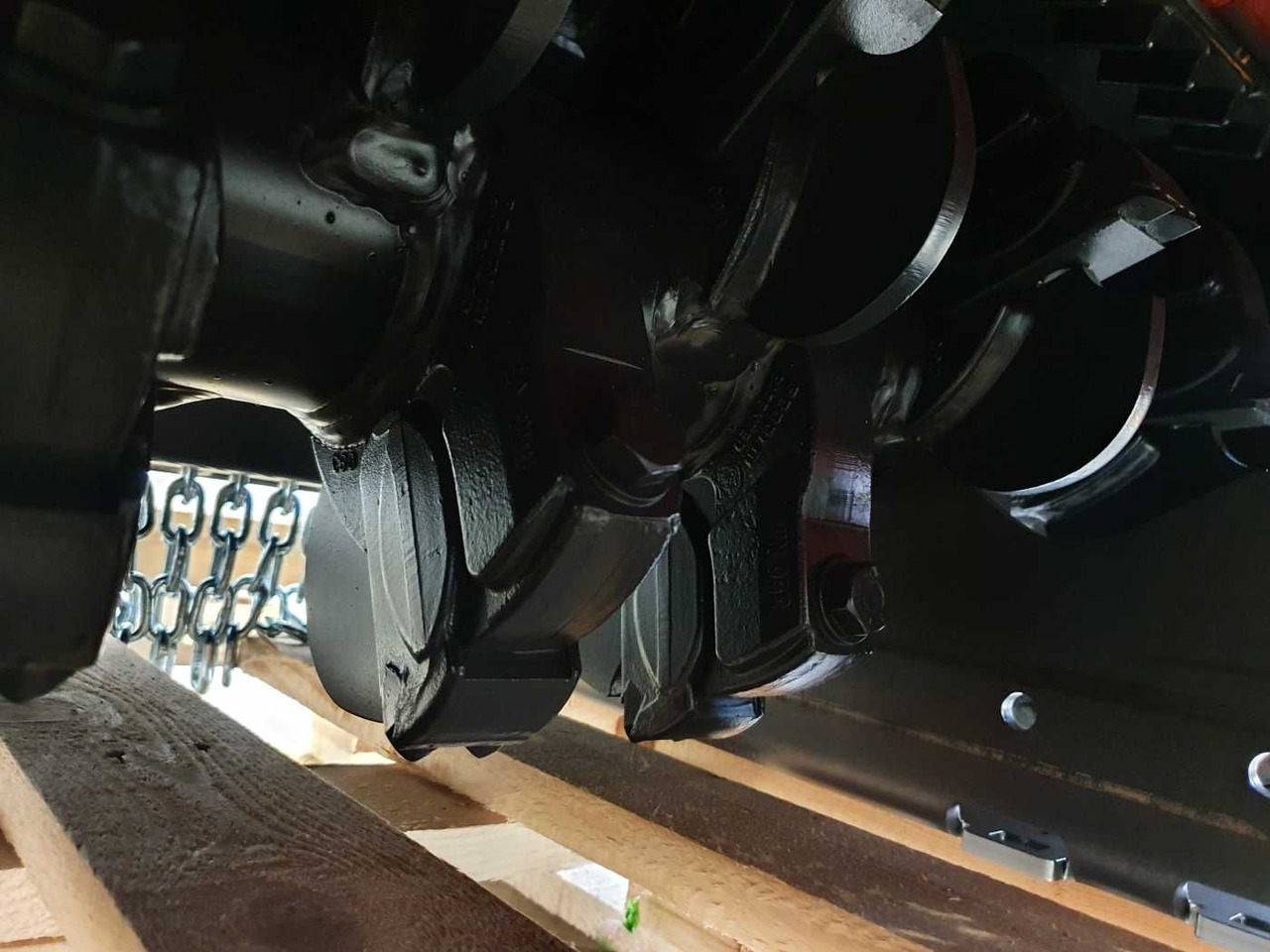 Шумски мулчер Seppi MINI-BMS 105 Forstmulcher Drehmotor MS08: слика 10 Шумски мулчер Seppi MINI-BMS 105 Forstmulcher Drehmotor MS08: слика 10