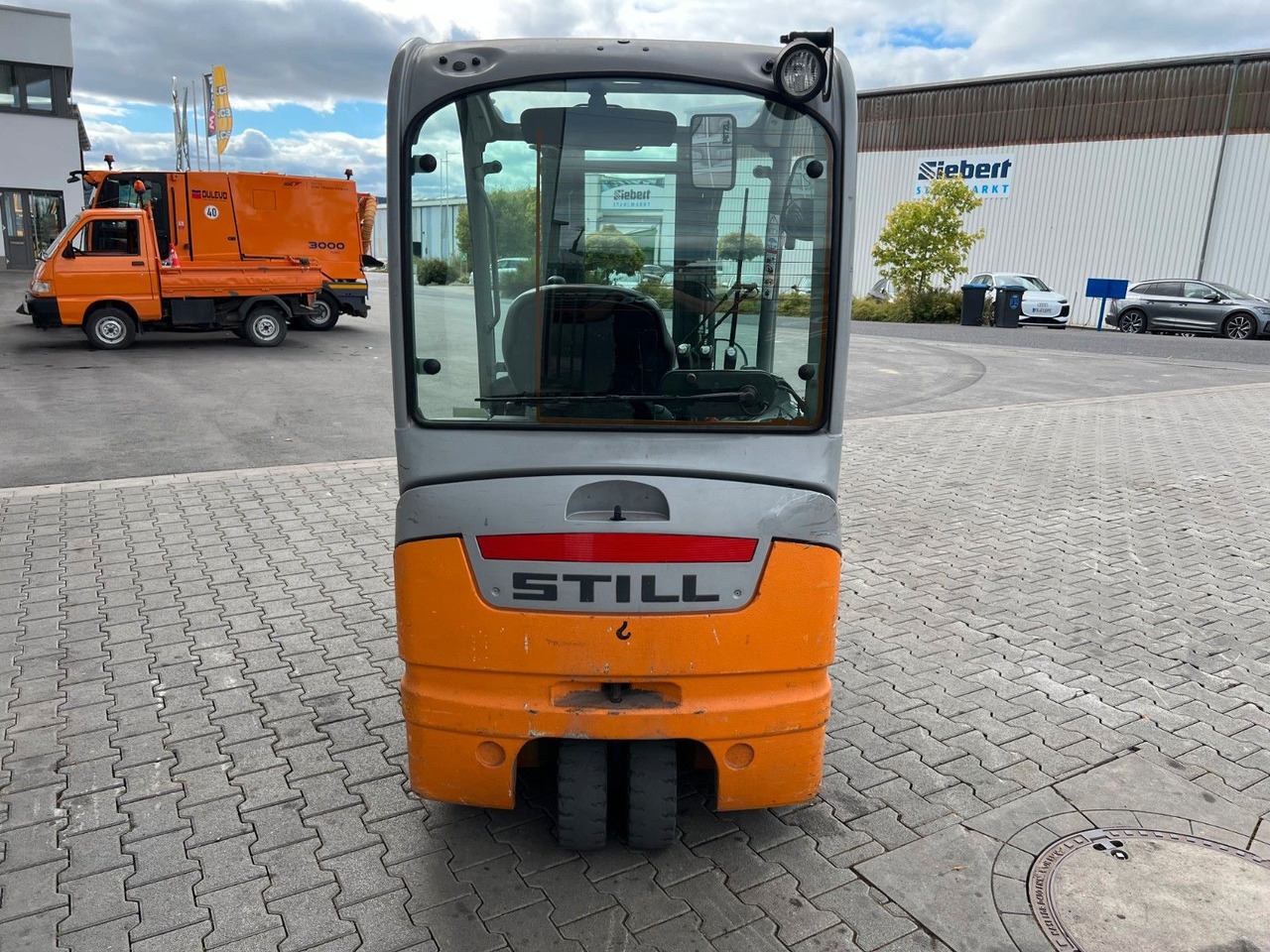 Still RX 20-14 / Triplex: 4,3m / 1.447h / SS / 03.2020 - Електричен вилушкар: слика 5 Still RX 20-14 / Triplex: 4,3m / 1.447h / SS / 03.2020 - Електричен вилушкар: слика 5
