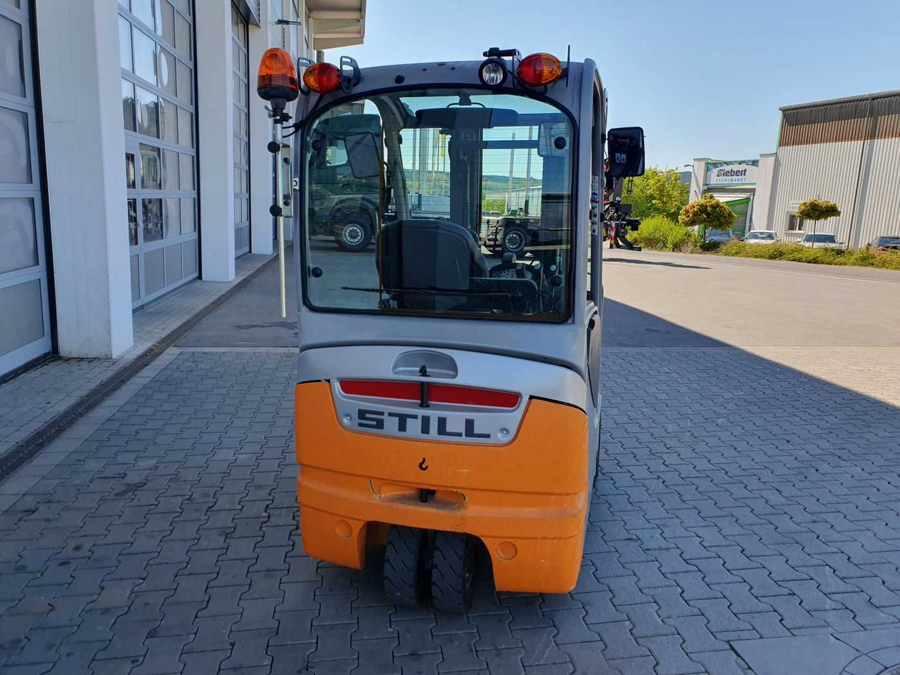 Still RX20-14 / 2023 / Triplex: 4.30m! / 100h! / SS - Електричен вилушкар: слика 4 Still RX20-14 / 2023 / Triplex: 4.30m! / 100h! / SS - Електричен вилушкар: слика 4