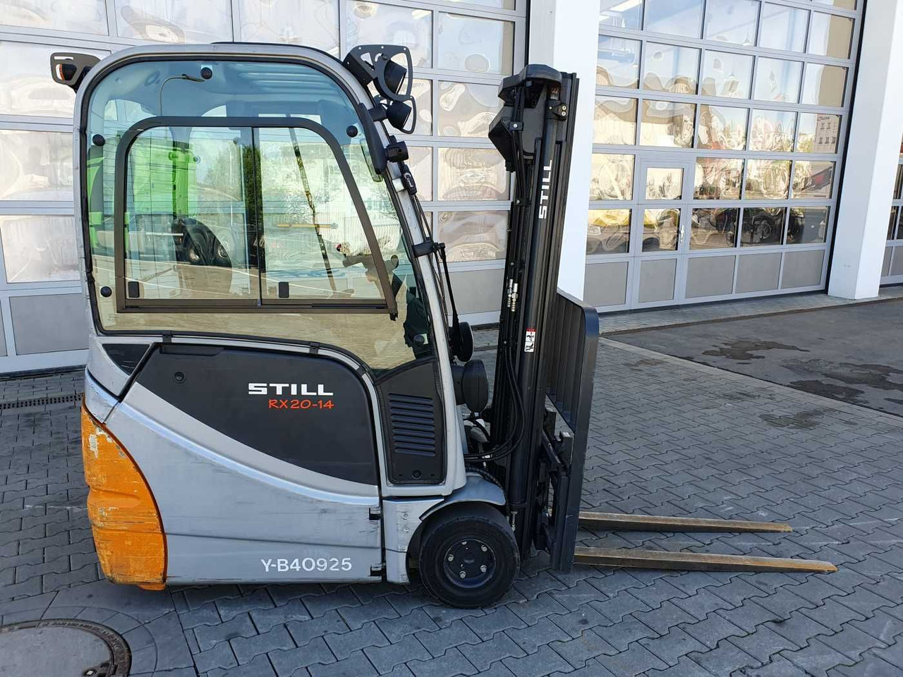 Still RX20-14 / 2023 / Triplex: 4.60m! / 2.604h / SS - Електричен вилушкар: слика 3 Still RX20-14 / 2023 / Triplex: 4.60m! / 2.604h / SS - Електричен вилушкар: слика 3