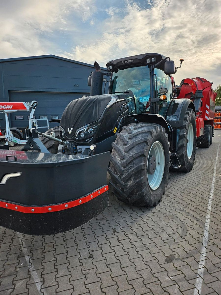 Valtra S374 / nur: 1.980h! / 06.2017 / Holzhacker - Кршач на дрва: слика 5 Valtra S374 / nur: 1.980h! / 06.2017 / Holzhacker - Кршач на дрва: слика 5