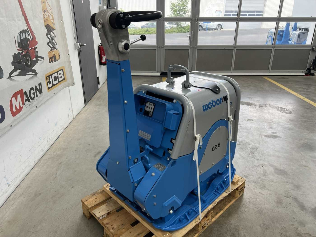 Weber CR 8 MDM Hatz-Diesel / 601kg / DEMO / 2022 - Вибрациска плоча: слика 4 Weber CR 8 MDM Hatz-Diesel / 601kg / DEMO / 2022 - Вибрациска плоча: слика 4