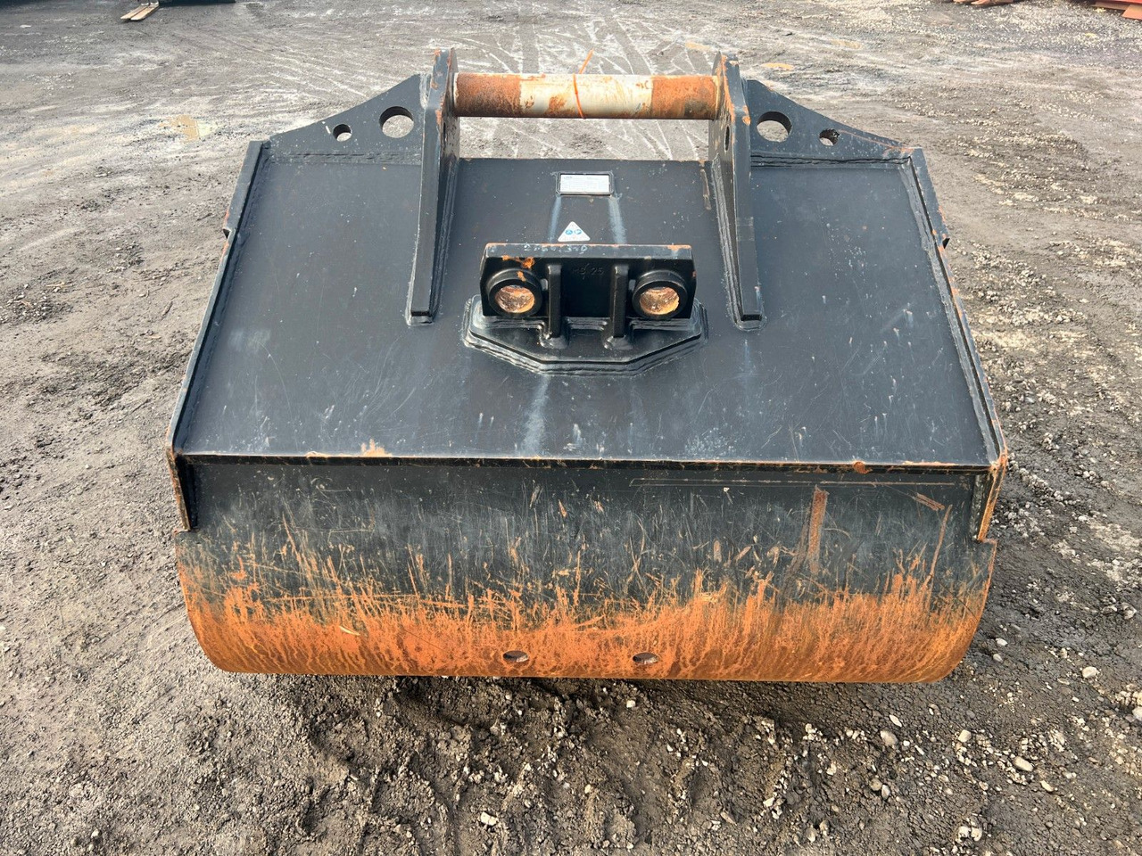 ZFE Tieflöffel / Löffel / MS21 / 1.400 mm / 2022 - Корпа за багер: слика 5 ZFE Tieflöffel / Löffel / MS21 / 1.400 mm / 2022 - Корпа за багер: слика 5