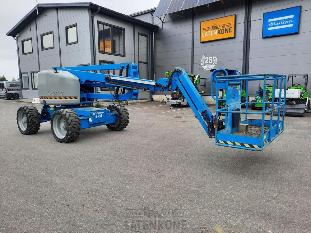 Genie Z-51/30J RT 4x4 Kuukulkija - Дигачка зглобна платформа: слика 2 Genie Z-51/30J RT 4x4 Kuukulkija - Дигачка зглобна платформа: слика 2