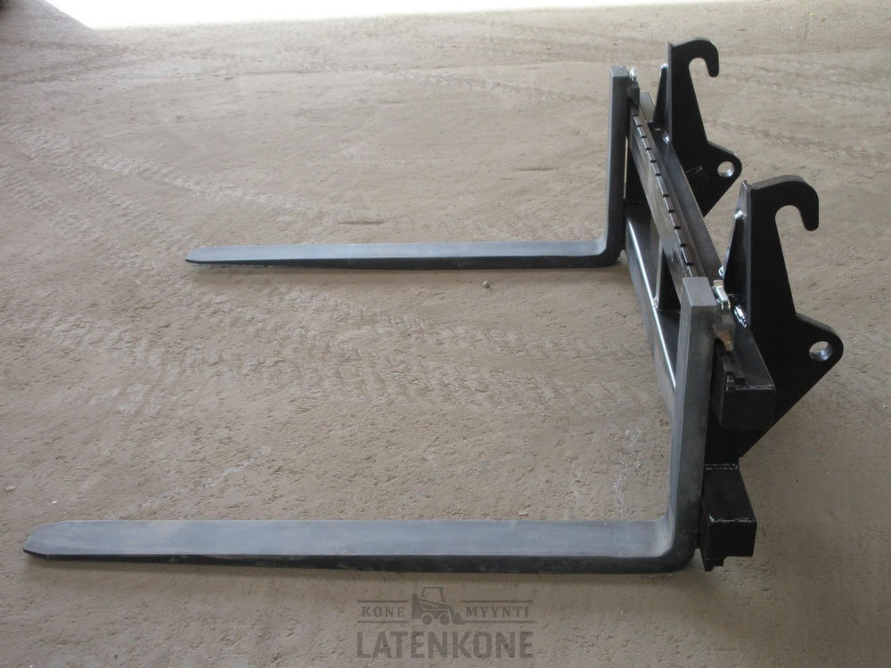 Laten Trukkipiikit 2500kg 1500mm/1200mm 2A Kramer 380-480 - Вилушка за Градежна машина: слика 4 Laten Trukkipiikit 2500kg 1500mm/1200mm 2A Kramer 380-480 - Вилушка за Градежна машина: слика 4