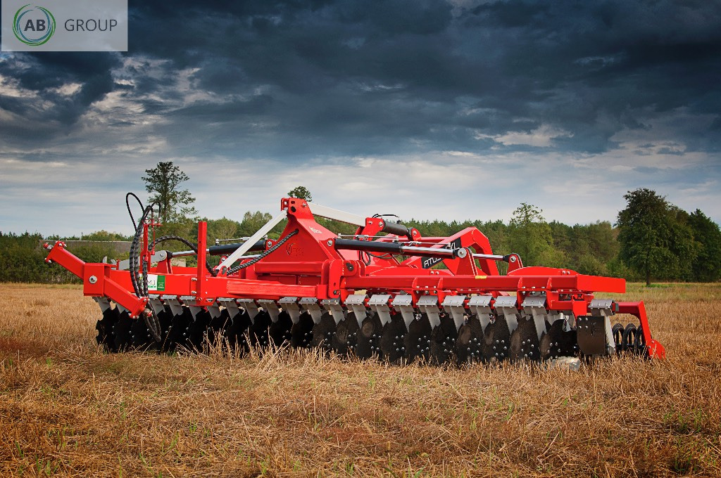AMJ Agro hydraulic disc harrow ATOS XXL 6 m - Ситнач со дискови: слика 1 AMJ Agro hydraulic disc harrow ATOS XXL 6 m - Ситнач со дискови: слика 1