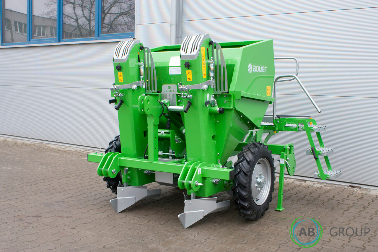 Bomet Gemini S339 two-row potato planter (inter-row width: 67.5 - 80 cm) - Садачка за компир: слика 1 Bomet Gemini S339 two-row potato planter (inter-row width: 67.5 - 80 cm) - Садачка за компир: слика 1