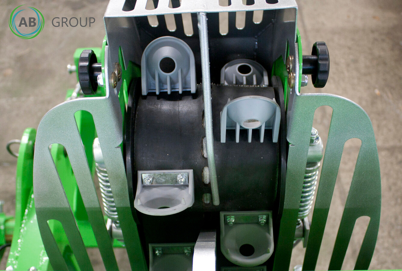 Bomet Gemini S339 two-row potato planter (inter-row width: 67.5 - 80 cm) - Садачка за компир: слика 3 Bomet Gemini S339 two-row potato planter (inter-row width: 67.5 - 80 cm) - Садачка за компир: слика 3