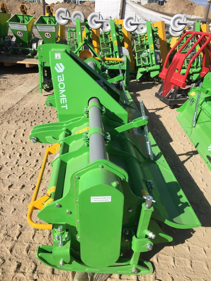 Bomet rotary tiller Volans U540/6, 2,6 m - Тракторска фреза: слика 1 Bomet rotary tiller Volans U540/6, 2,6 m - Тракторска фреза: слика 1