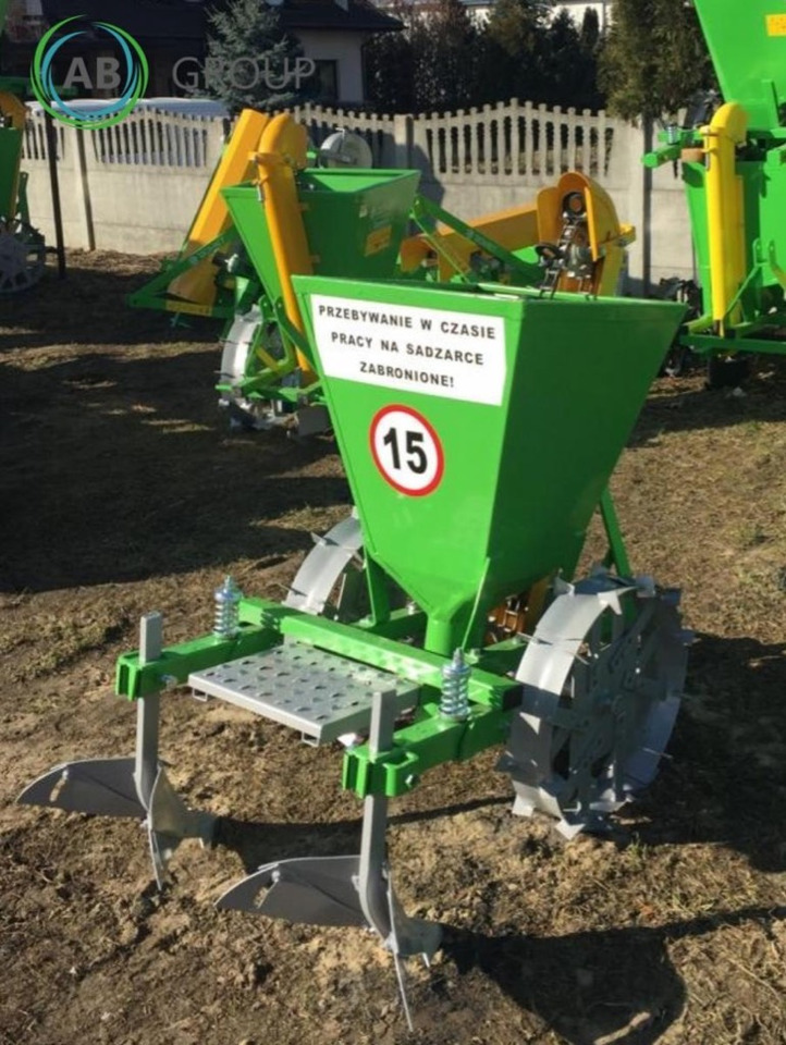Bomet single-row potato planter Gemini S 239/2 - Садачка за компир: слика 3 Bomet single-row potato planter Gemini S 239/2 - Садачка за компир: слика 3
