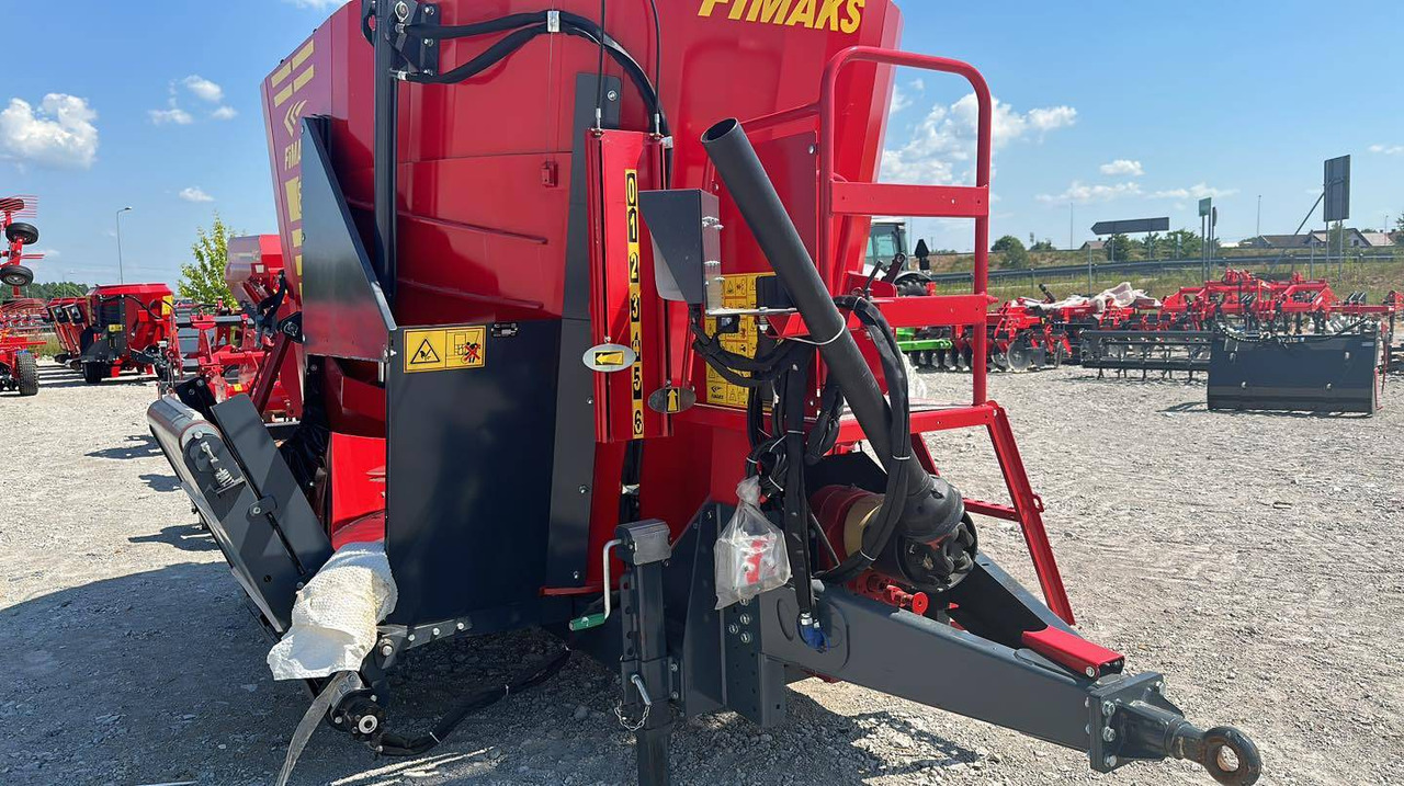 Fimaks vertical feeder mixer FMV8L, 8 m3 - on stock - Вагон за мешање сточна храна: слика 5 Fimaks vertical feeder mixer FMV8L, 8 m3 - on stock - Вагон за мешање сточна храна: слика 5