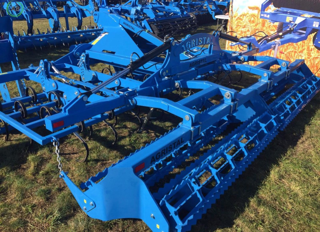 Hydraulically folding seedbed cultivator 4,2 m Agristal AU - Култиватор: слика 5 Hydraulically folding seedbed cultivator 4,2 m Agristal AU - Култиватор: слика 5