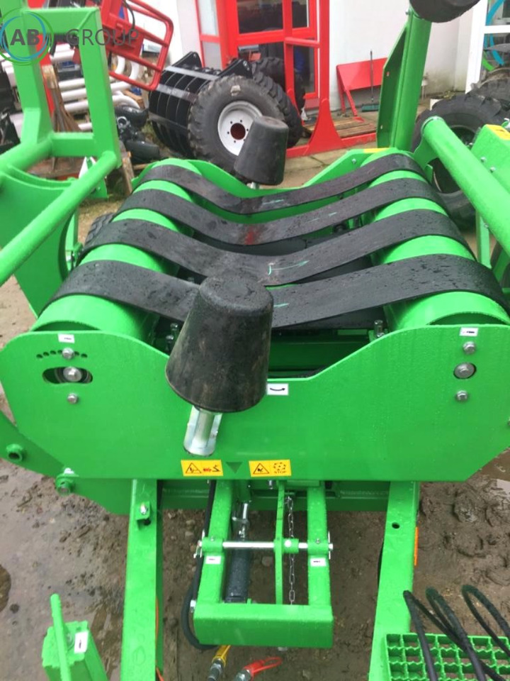 Inter-Tech self loading bale wrap GO01 - Обмотувач на бали: слика 4 Inter-Tech self loading bale wrap GO01 - Обмотувач на бали: слика 4