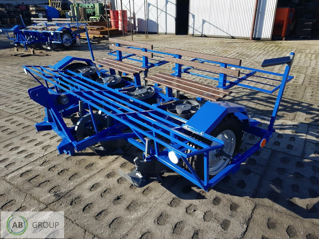 Kotło-Pol potato planter 4-rows - Садачка за компир: слика 2 Kotło-Pol potato planter 4-rows - Садачка за компир: слика 2