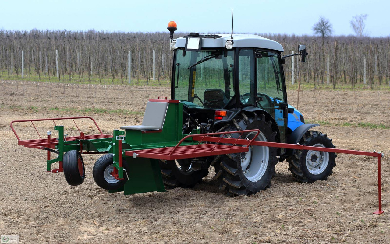 Królik Planter SDK-DN with Fertilizer Dispenser - Опрема за сеење: слика 2 Królik Planter SDK-DN with Fertilizer Dispenser - Опрема за сеење: слика 2