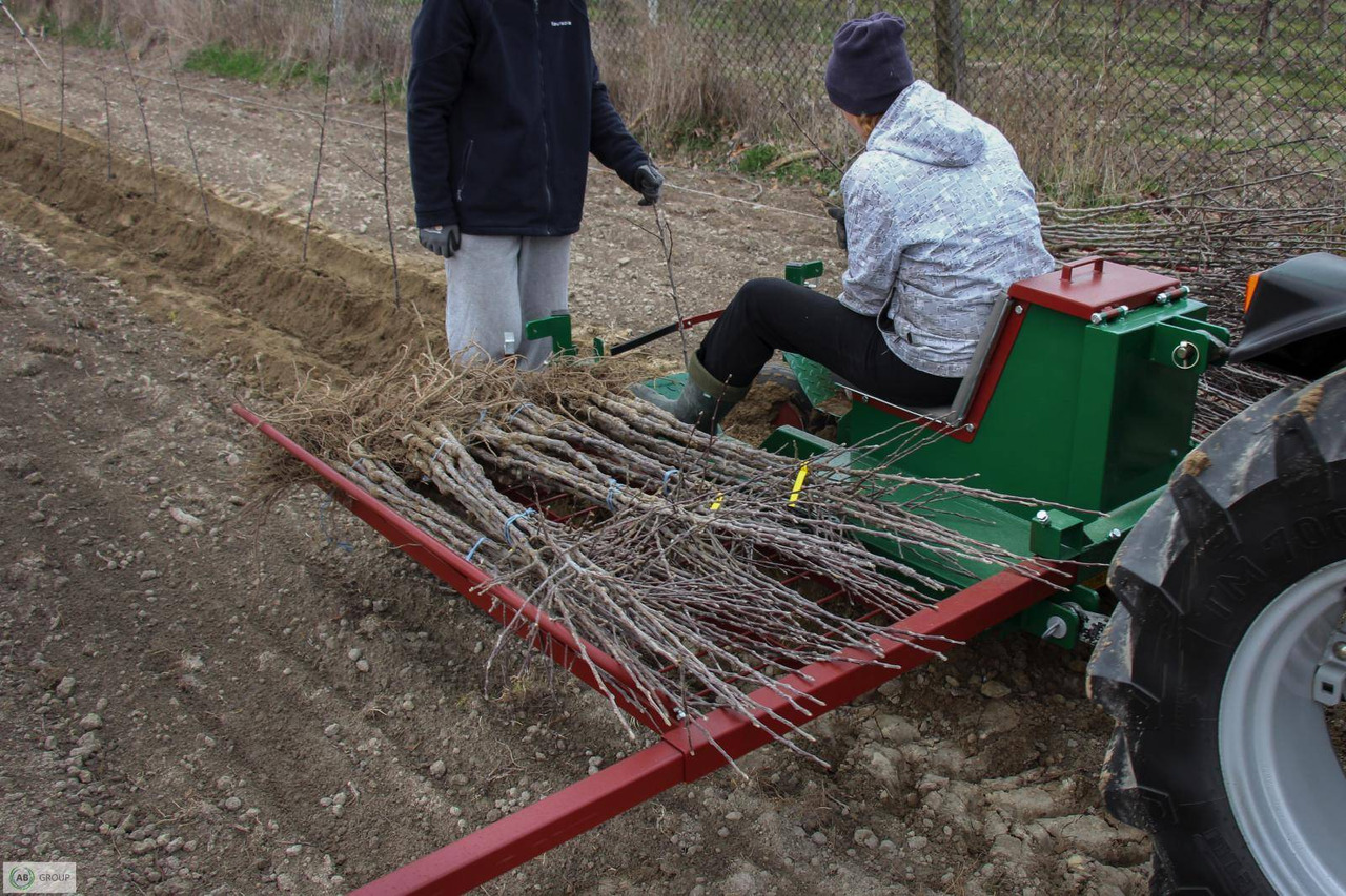 Królik Planter SDK-DN with Fertilizer Dispenser - Опрема за сеење: слика 5 Królik Planter SDK-DN with Fertilizer Dispenser - Опрема за сеење: слика 5