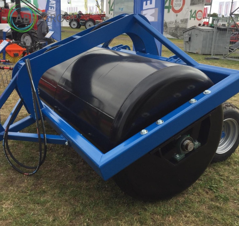 Metal-Technik Meadow Roller 2,66 m - Ваљак за фарма: слика 1 Metal-Technik Meadow Roller 2,66 m - Ваљак за фарма: слика 1