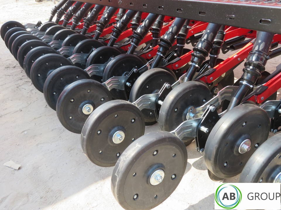 Ozdoken grain seeder Pertum S300, 3 m - single-disc coulter type - on stock - Семенска дупчалка: слика 5 Ozdoken grain seeder Pertum S300, 3 m - single-disc coulter type - on stock - Семенска дупчалка: слика 5