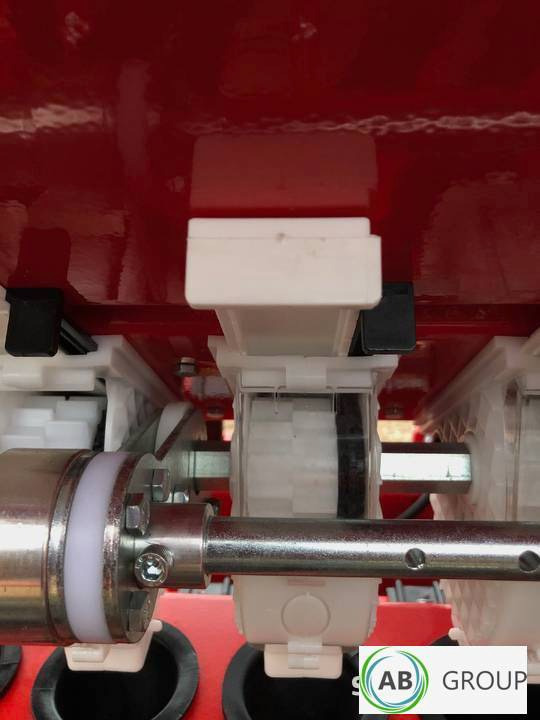 Ozdoken grain seeder Pertum S300, 3 m - single-disc coulter type - on stock - Семенска дупчалка: слика 2 Ozdoken grain seeder Pertum S300, 3 m - single-disc coulter type - on stock - Семенска дупчалка: слика 2