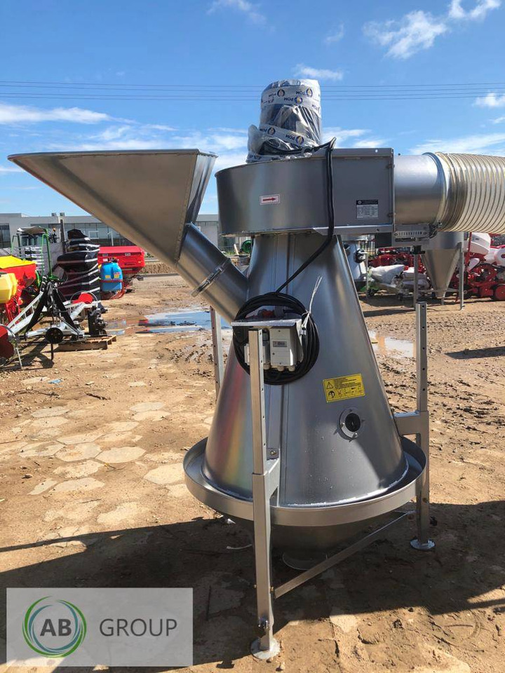 POM Augustów grain separator M502/1 - on stock! - Чистач за зрно: слика 2 POM Augustów grain separator M502/1 - on stock! - Чистач за зрно: слика 2