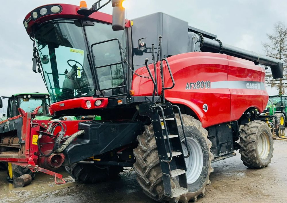 Case IH AFH 8010 - Комбајн: слика 2 Case IH AFH 8010 - Комбајн: слика 2
