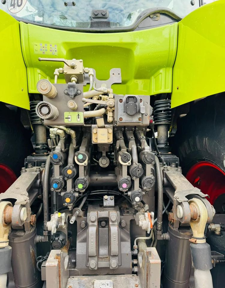 Claas Axion 950 CEBIS CMATIC - Трактор: слика 5 Claas Axion 950 CEBIS CMATIC - Трактор: слика 5