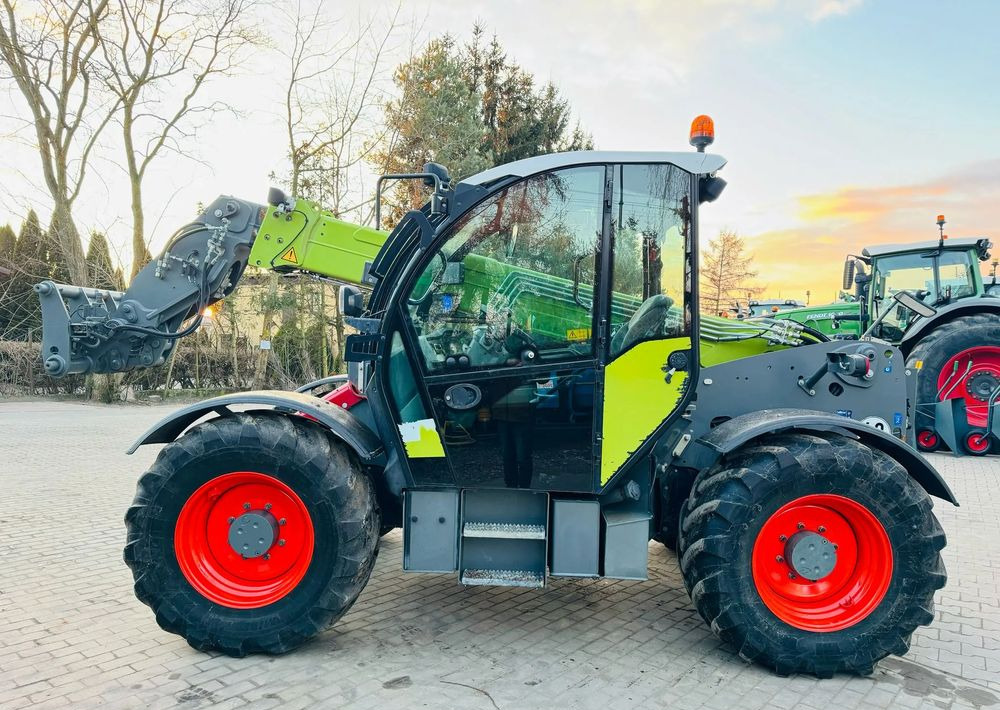 Claas SCORPION 732 - Телескопски ракувач: слика 2 Claas SCORPION 732 - Телескопски ракувач: слика 2