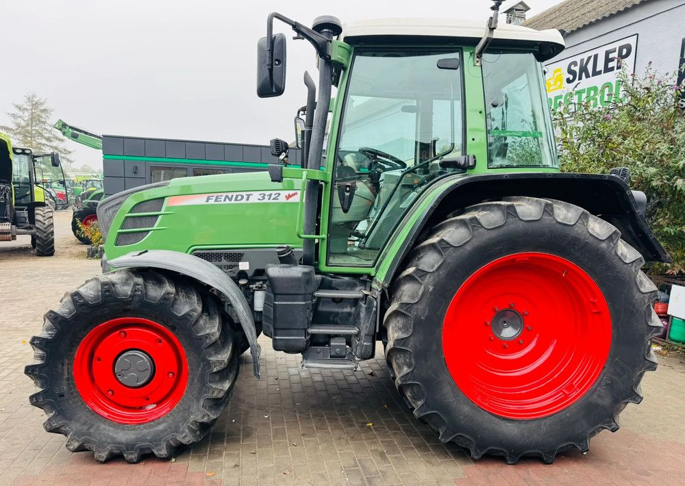 Fendt 312 Vario - Трактор: слика 2 Fendt 312 Vario - Трактор: слика 2