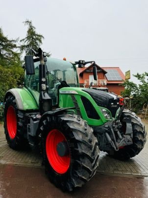Fendt 724 VARIO PROFI - Трактор: слика 5 Fendt 724 VARIO PROFI - Трактор: слика 5
