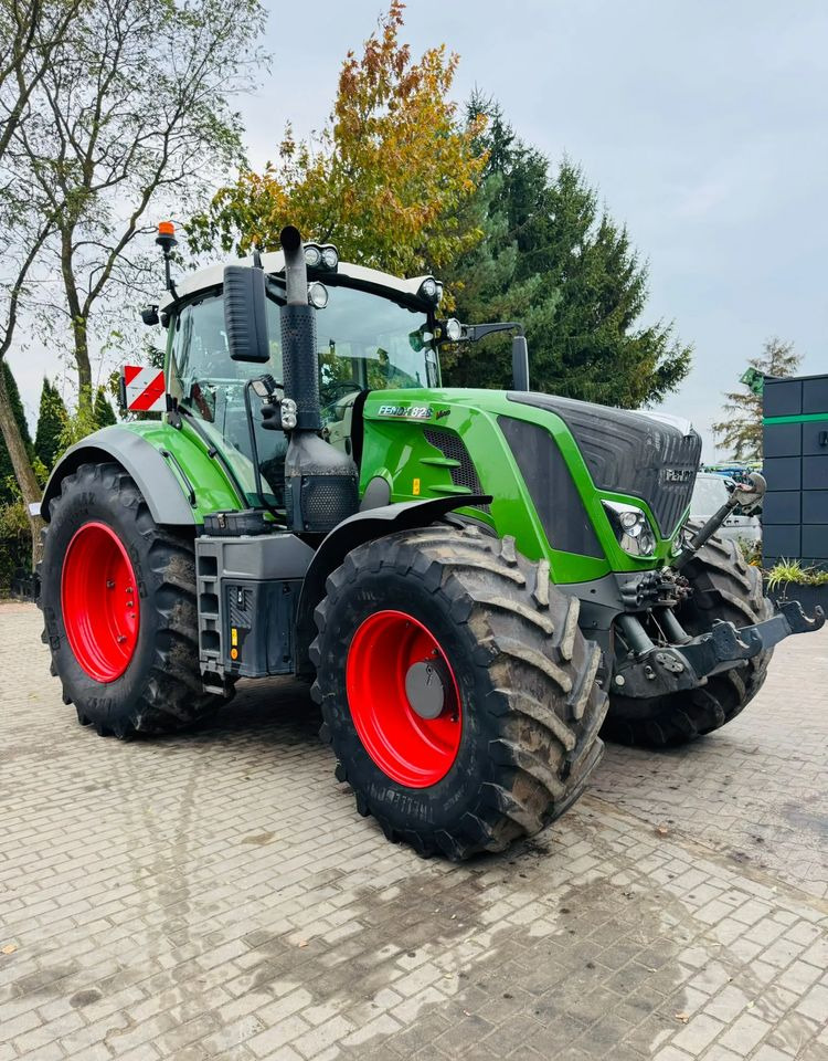 Fendt 828 Vario Profi - Трактор: слика 2 Fendt 828 Vario Profi - Трактор: слика 2