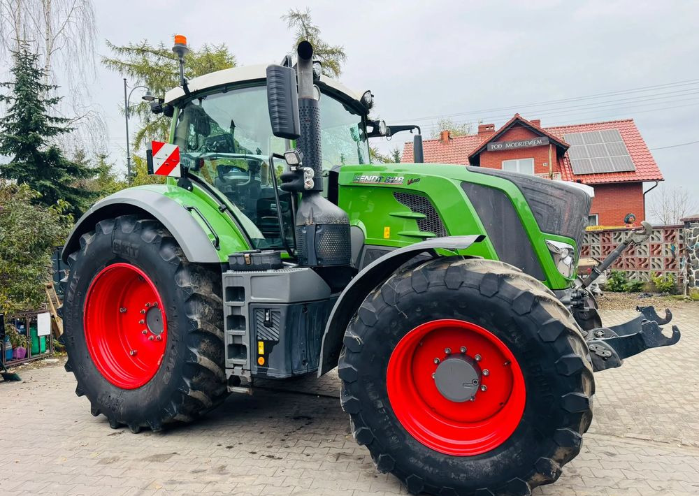 Fendt 828 Vario Profi - Трактор: слика 4 Fendt 828 Vario Profi - Трактор: слика 4