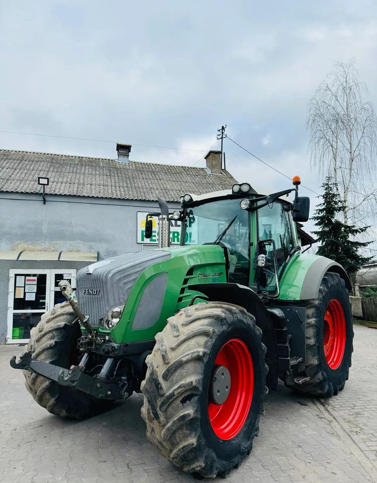Fendt 933 Vario - Трактор: слика 2 Fendt 933 Vario - Трактор: слика 2