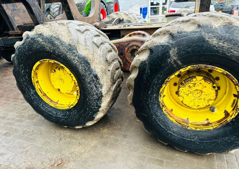 Лизинг на  John Deere 1910E John Deere 1910E: слика 18