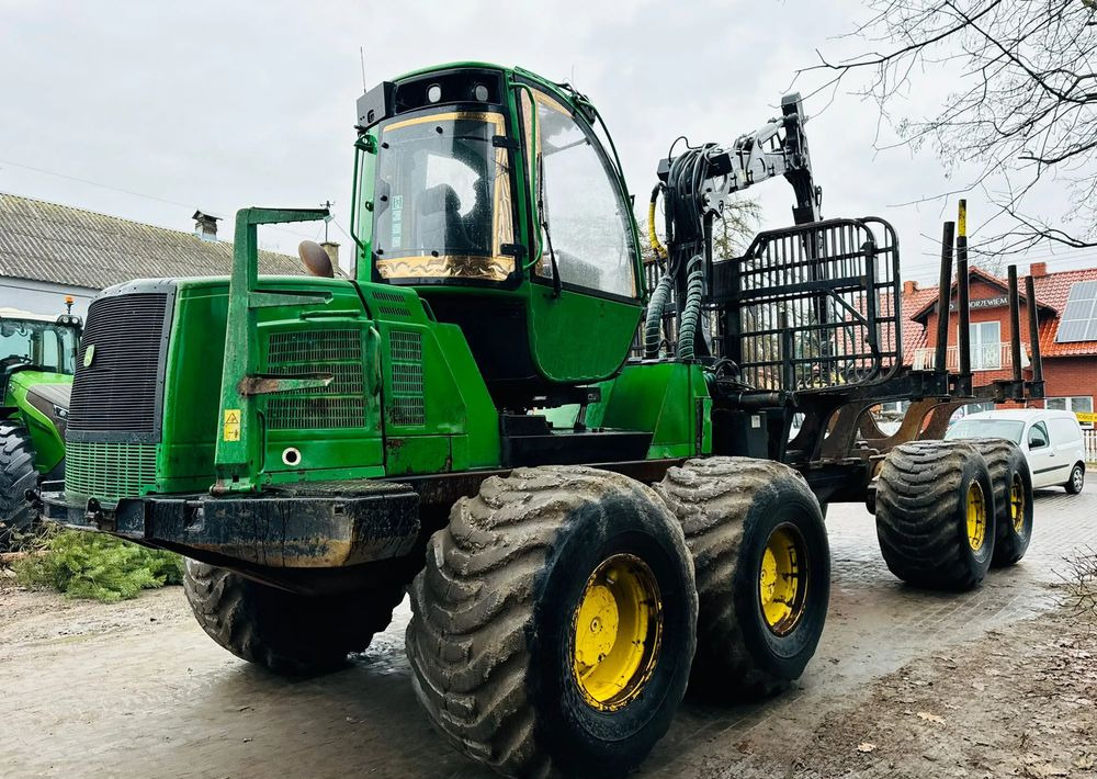 Лизинг на  John Deere 1910E John Deere 1910E: слика 9