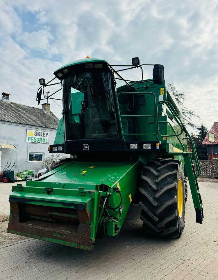 Комбајн John Deere 2254: слика 6